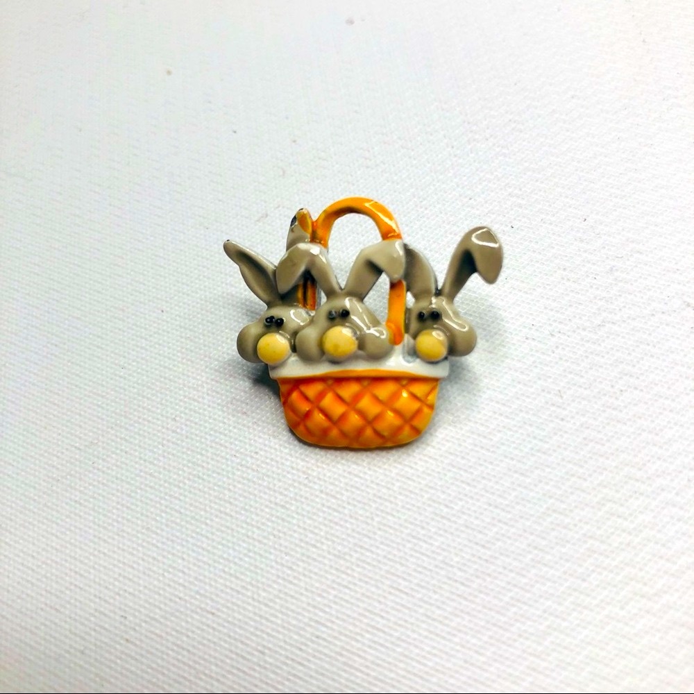 VTG 70s Three Bunnies In A Basket Brooch Metal & Enamel Pin Easter Spring